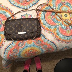 Louis Vuitton cross body